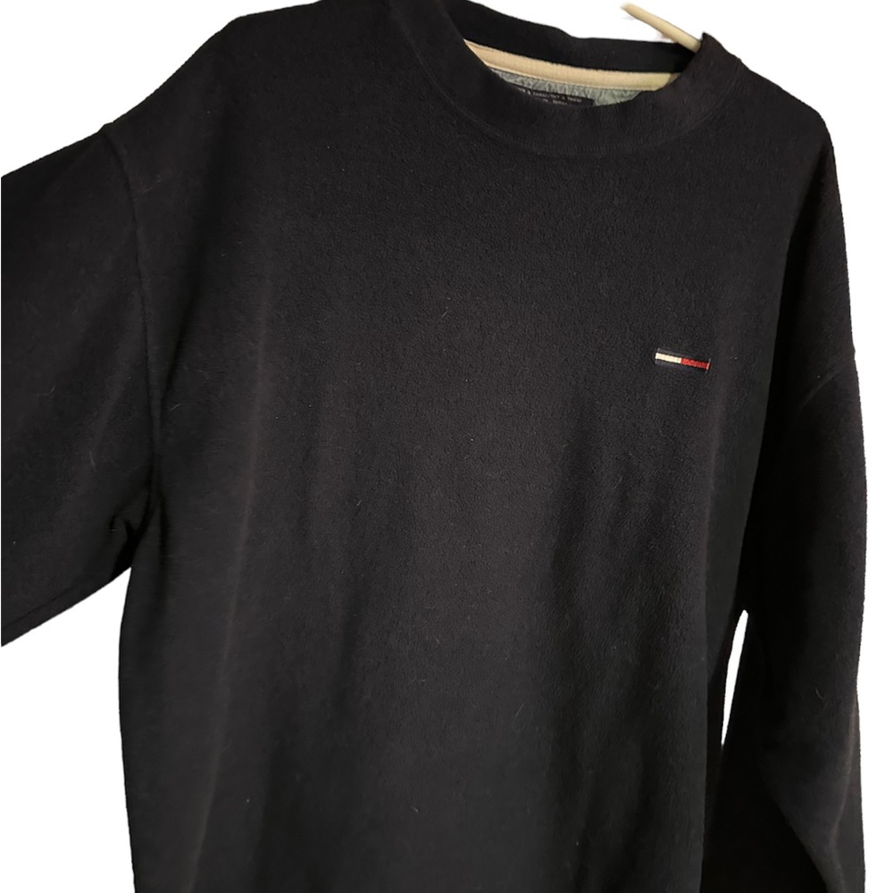 Tommy sweater